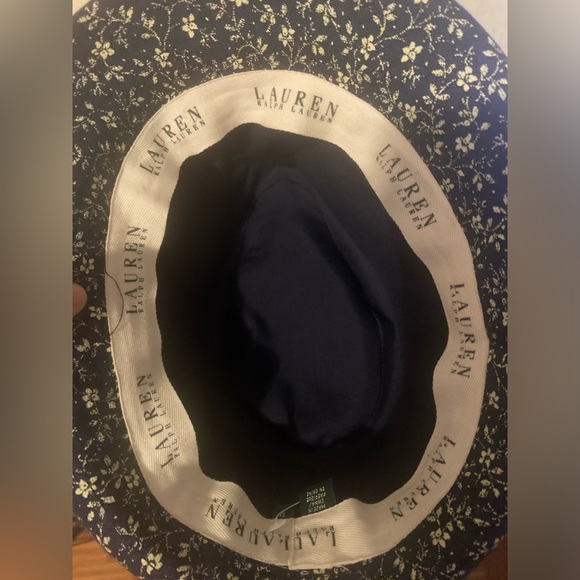 Ralph Lauren hat - Picture 5 of 5